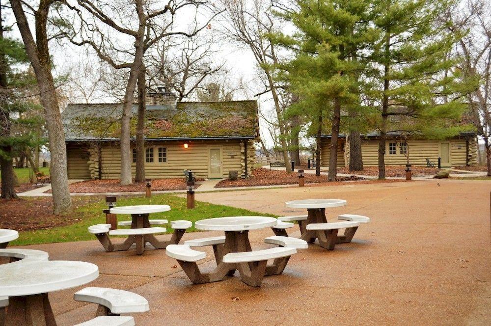 Starved Rock Lodge & Conference Center Utica Eksteriør billede