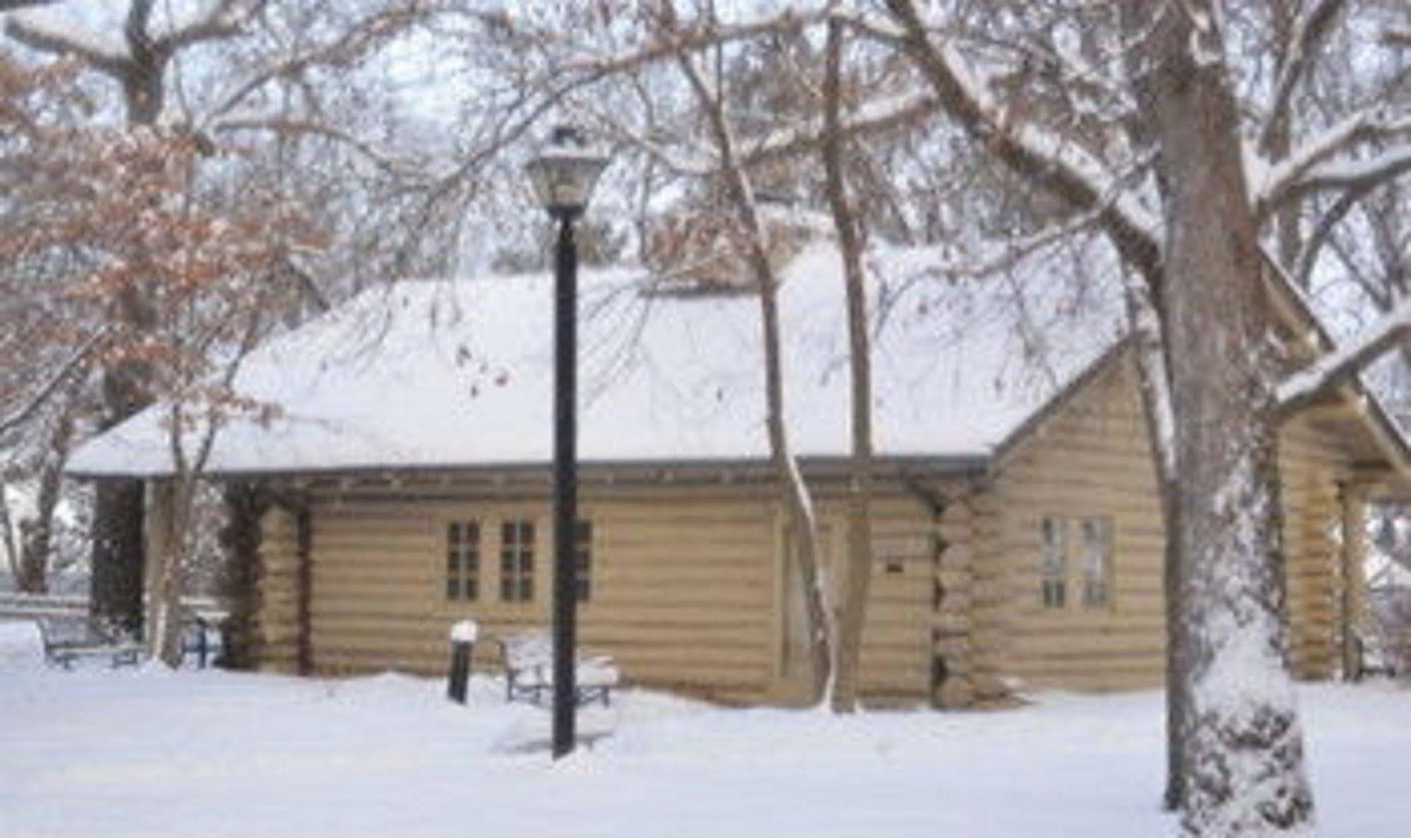 Starved Rock Lodge & Conference Center Utica Eksteriør billede