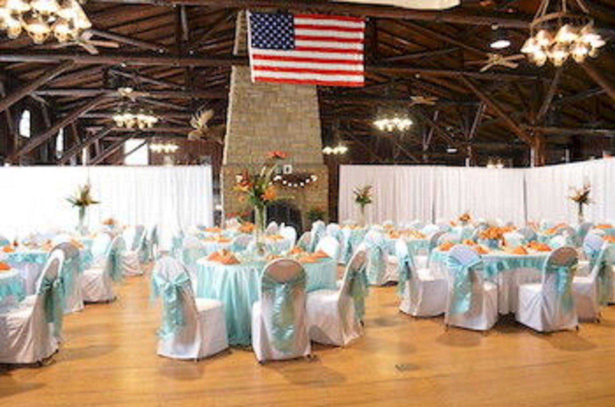 Starved Rock Lodge & Conference Center Utica Eksteriør billede