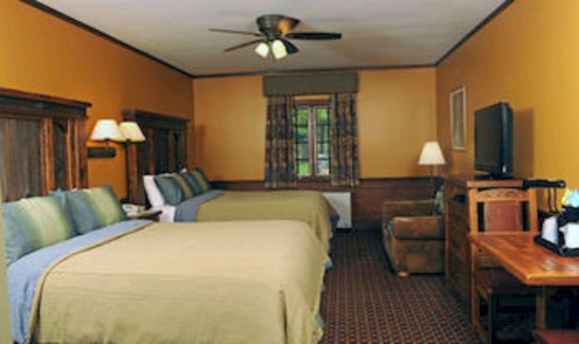 Starved Rock Lodge & Conference Center Utica Eksteriør billede